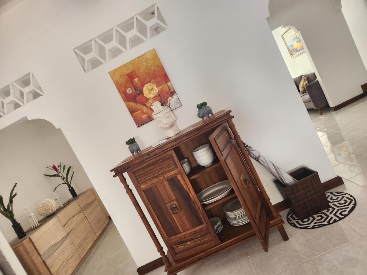 Kaz Memel Villa